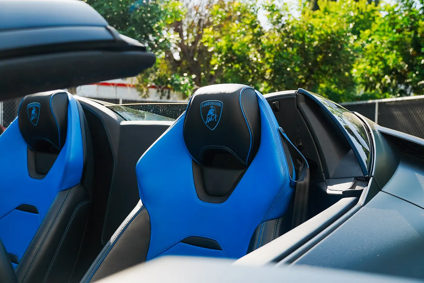 2020 Lamborghini Huracán Evo Spyder available for rental in San Diego — view 8