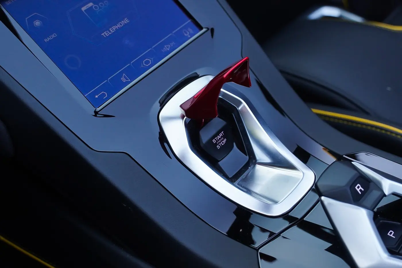 2021 Lamborghini Huracán Evo Spyder available for rental in San Diego — view 6