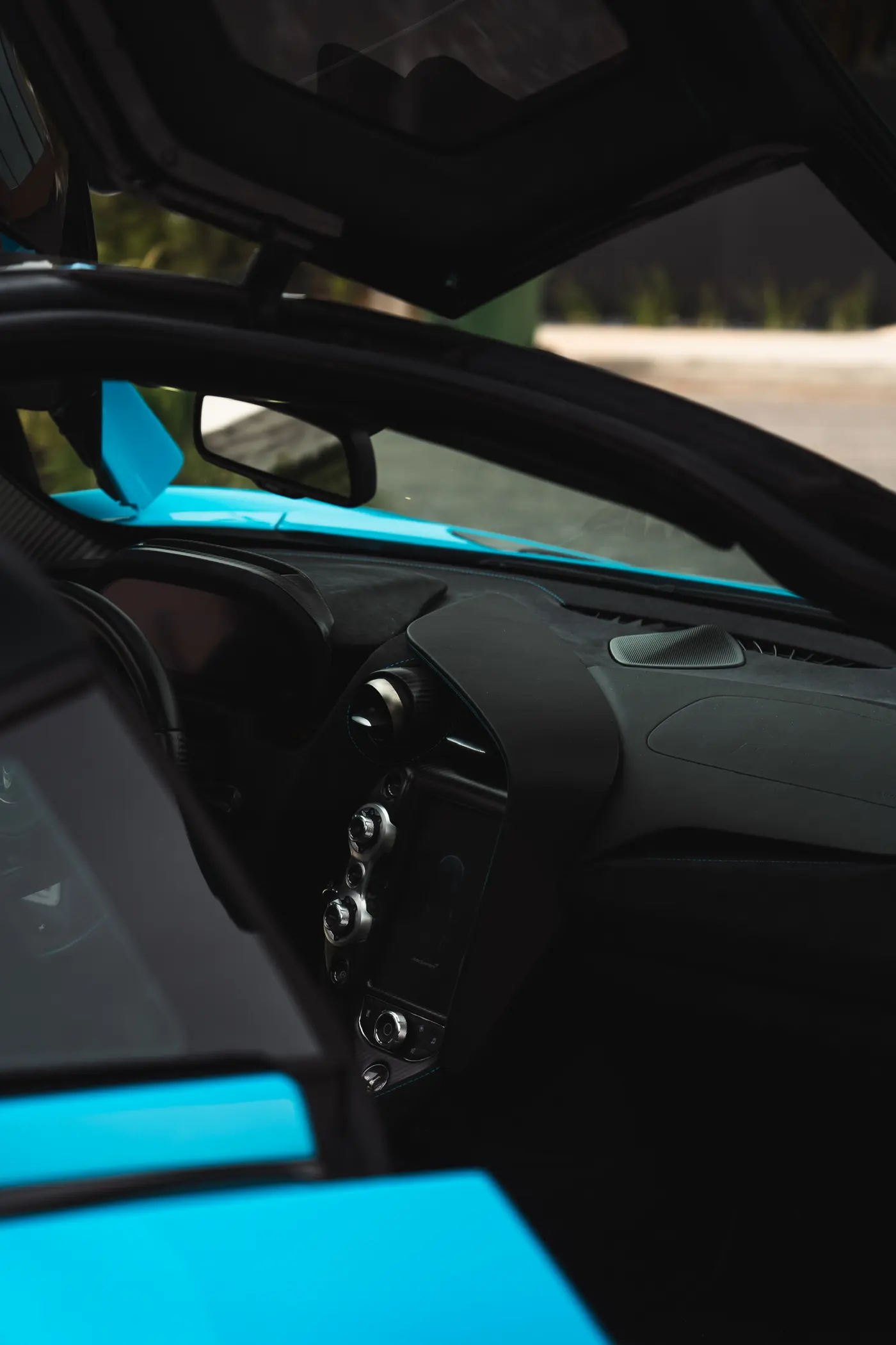 2020 McLaren 720S available for rental in San Diego — view 4