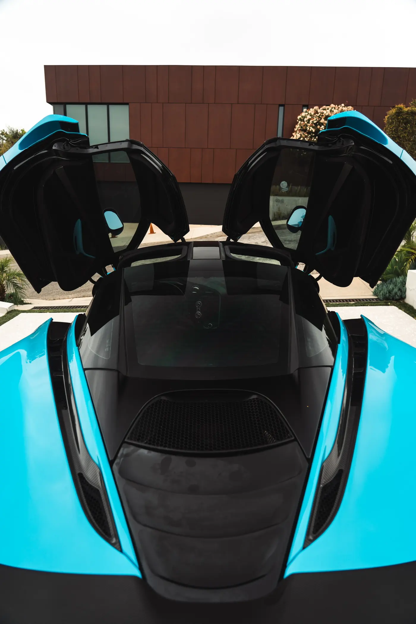 2020 McLaren 720S available for rental in San Diego — view 8