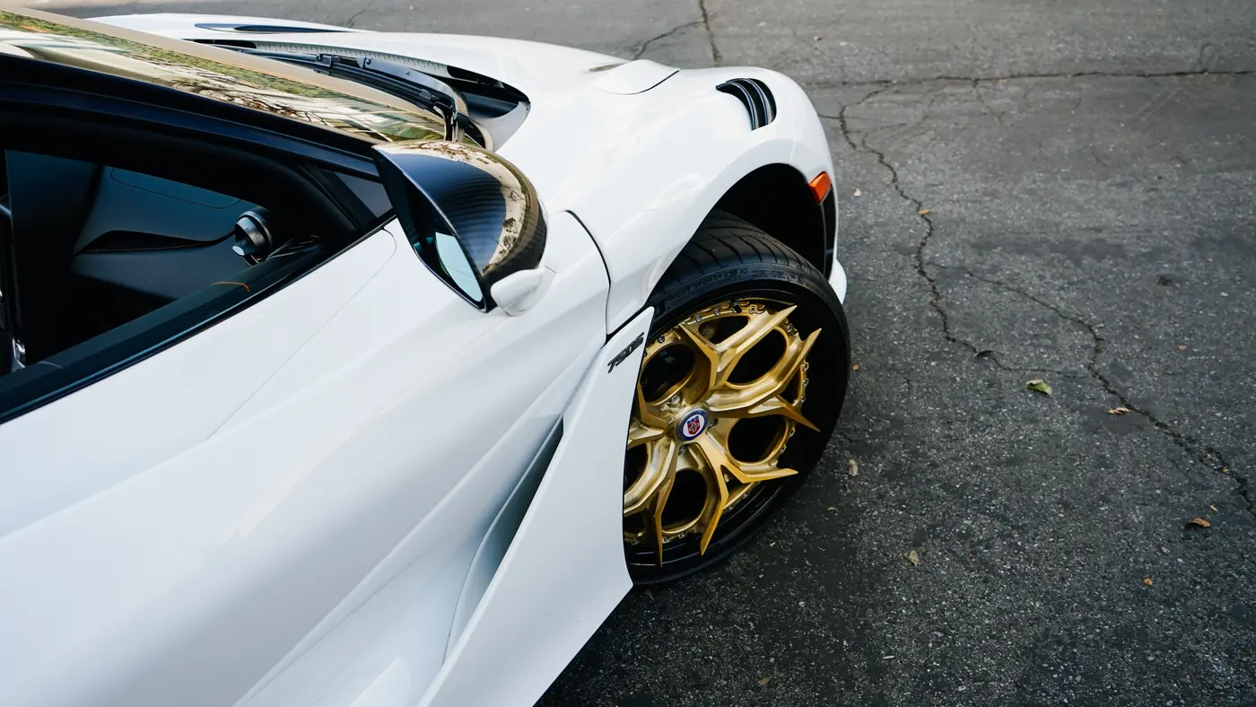 2025 McLaren 750S Spyder available for rental in San Diego — view 4