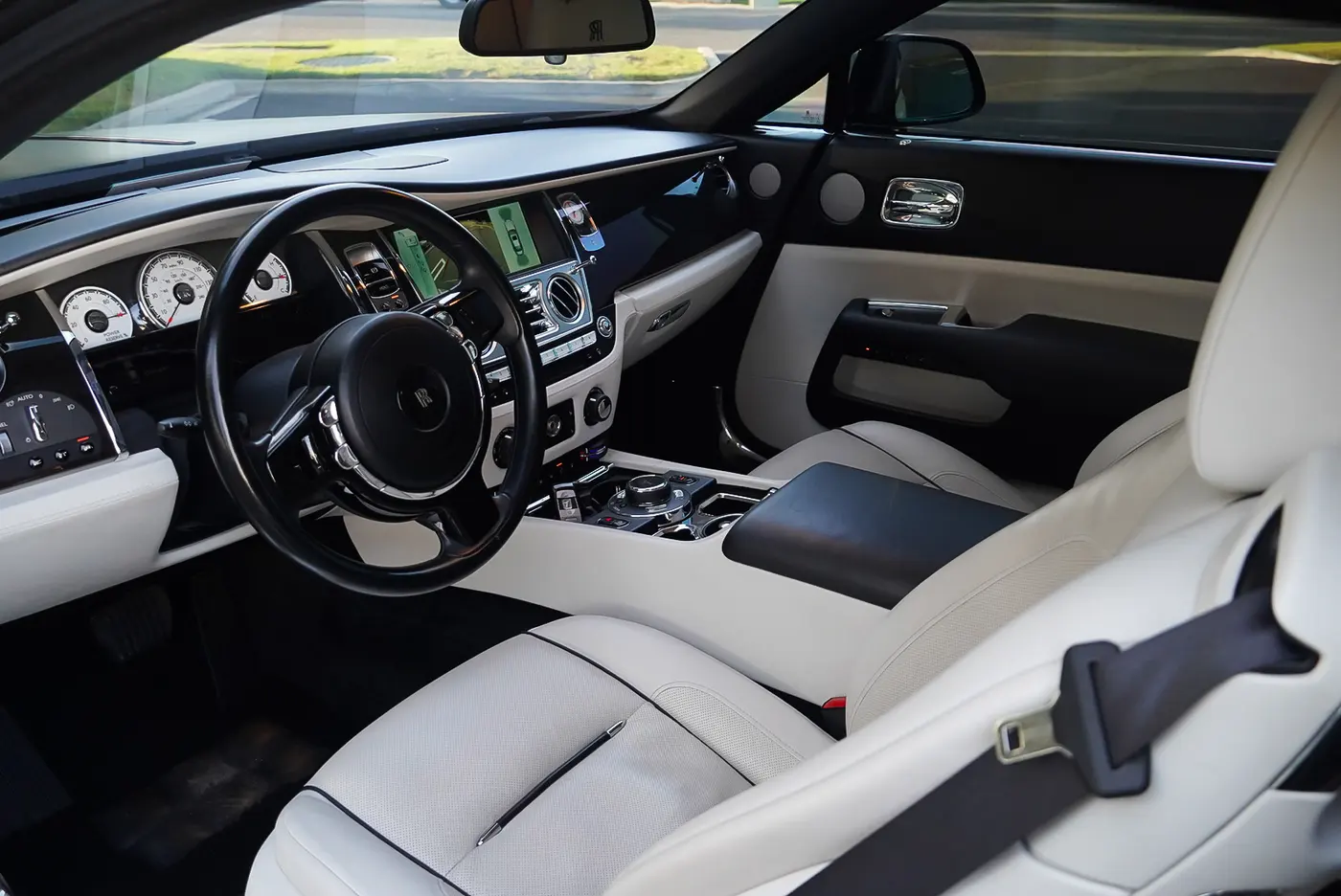 2016 Rolls-Royce Wraith available for rental in San Diego — view 7